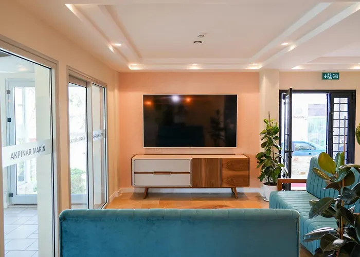 Akpinar Marin Szálloda 3*